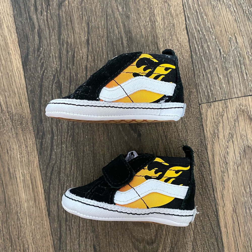 Infant Vans - Picture 4 of 5